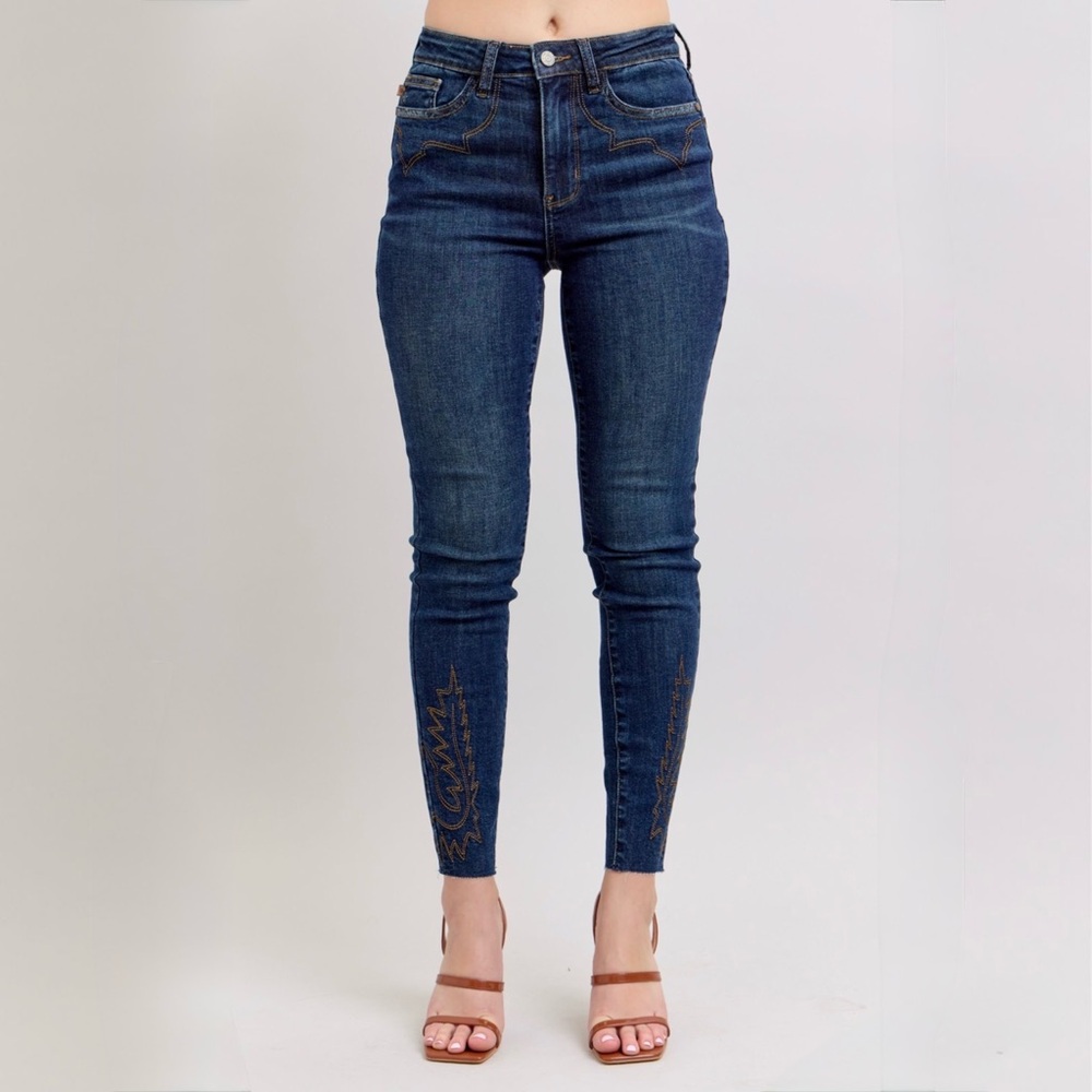 Judy Blue Full Size Embroidered High Rise Skinny Jeans Plus Size